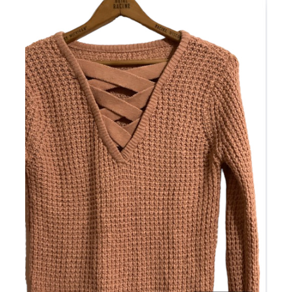 Cinnamon Sweater with Criss Cross Back - Ambiance Apparel - Size S - Picture 4 of 5